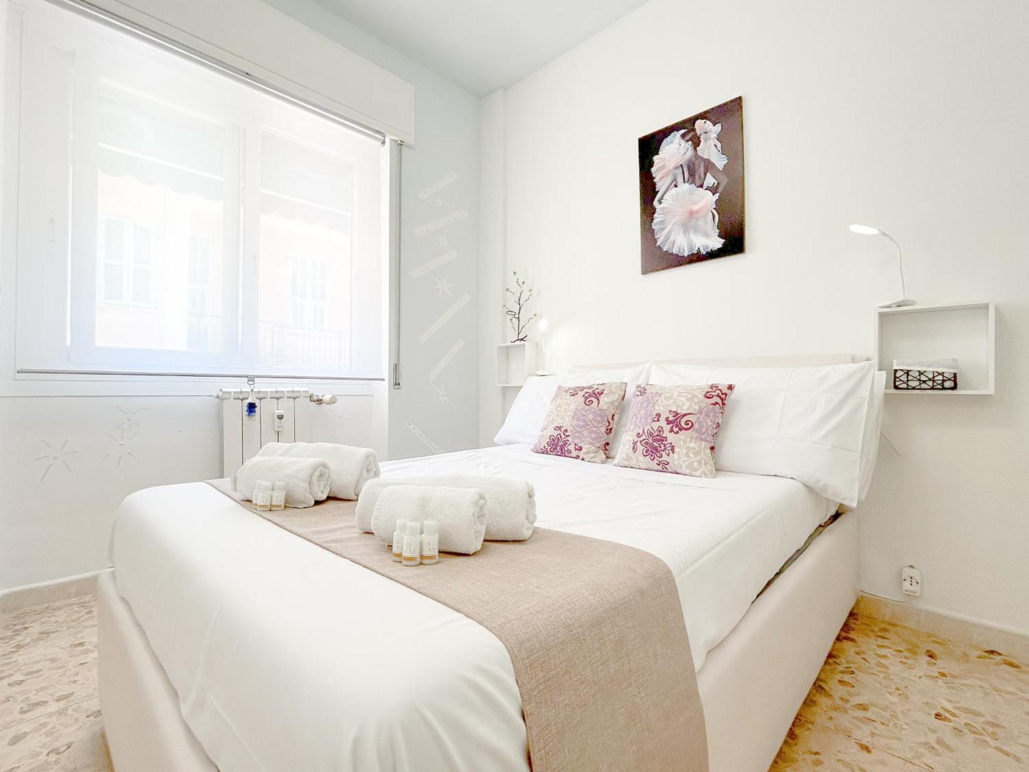 Ferienwohnung Elegant House - Centro - 400Mt Dal Mare Ventimiglia Exterior foto